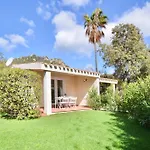 Isa - In Just 450 Meters From The Beach, With Air Conditioning And Outdoor Private Area